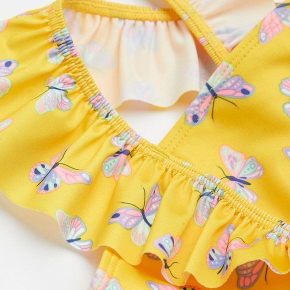 H&M Patterned Ruffle bikini white with butterflies 6x-7 - Picture 2 of 5
